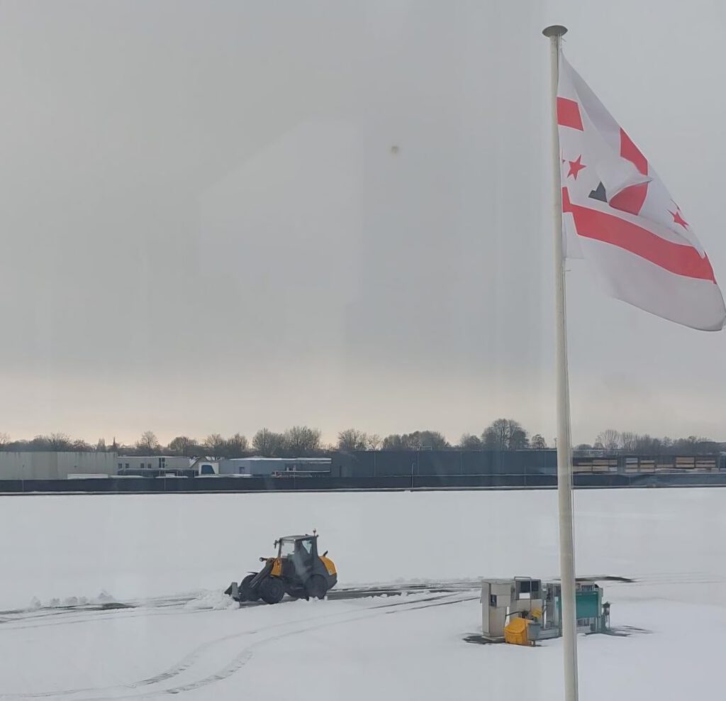 Schuifsneeuw na stuifsneeuw